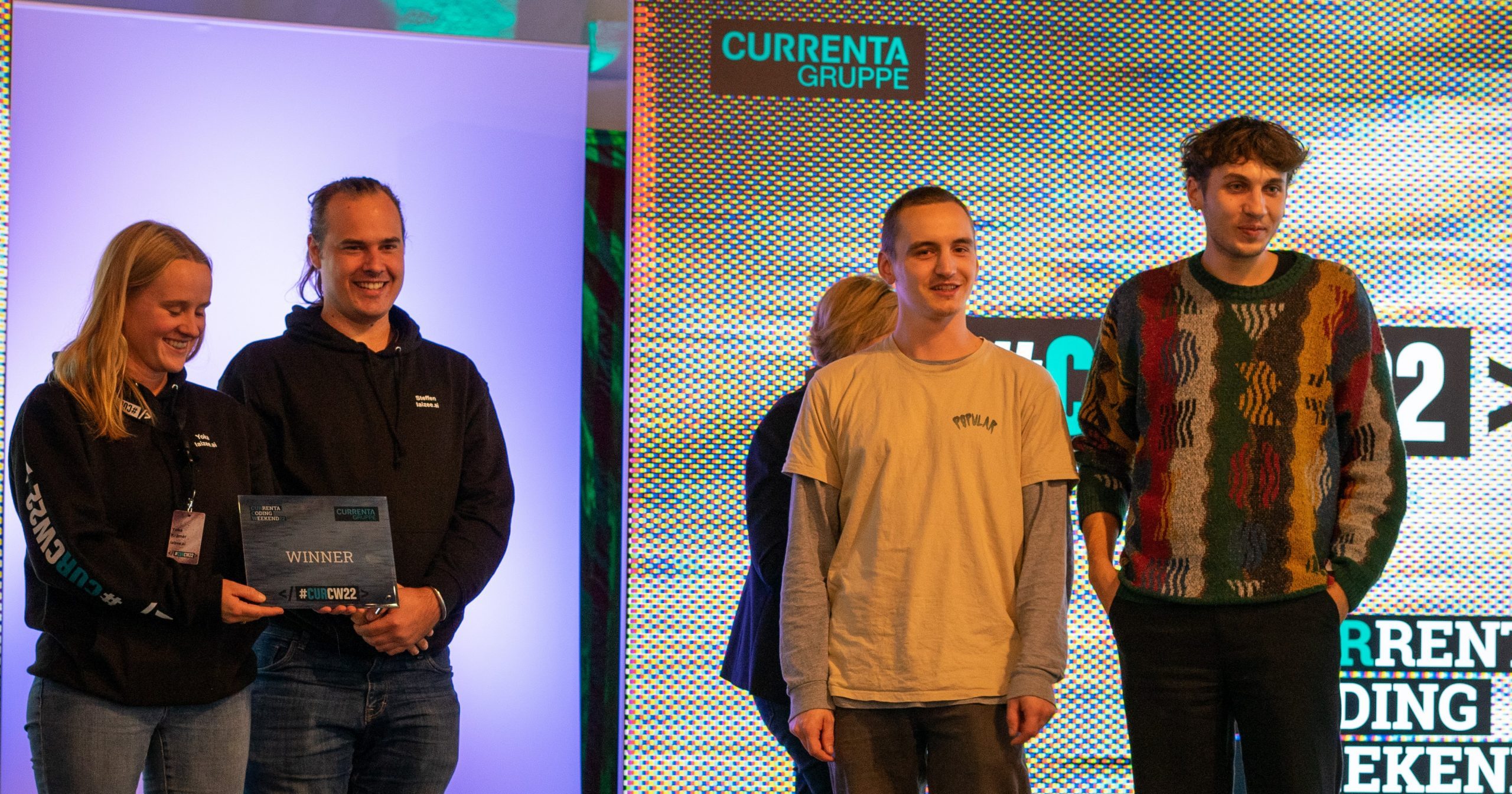 Het Laizee.ai-team bij de prijsuitreiking van de hackathon